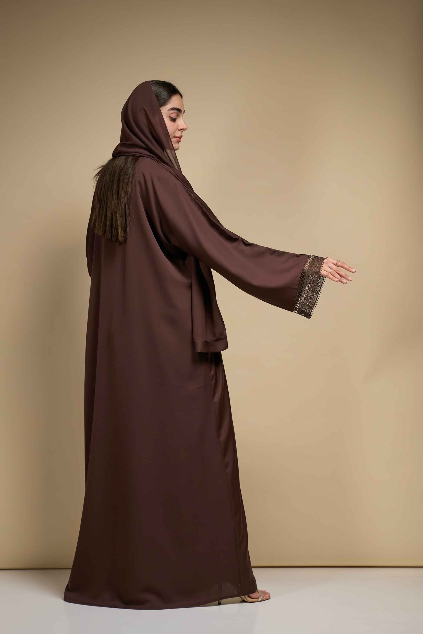 Mocha Lace Abaya